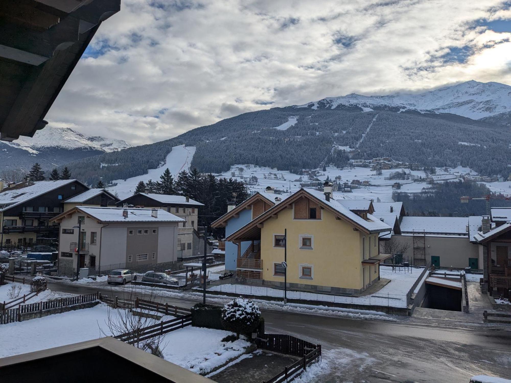 Chalet Meridiana Bormio Eksteriør billede
